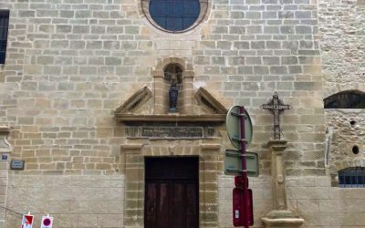 Et voilà, notre chapelle a fait peau neuve !