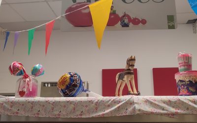 Repas sur le thème de la fête foraine ! Petits et Grands se sont… régalés !