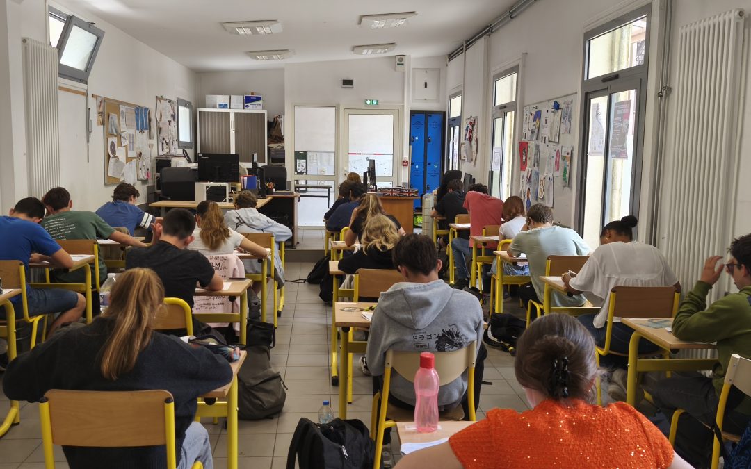 Des collégiens de 3ème passent le BIA : une première approche de l’aéronautique !