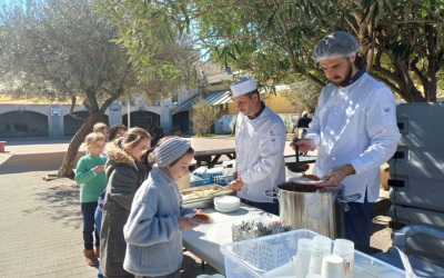 Un bol de riz pour soutenir la construction d’un CDI dans un collège kenyan